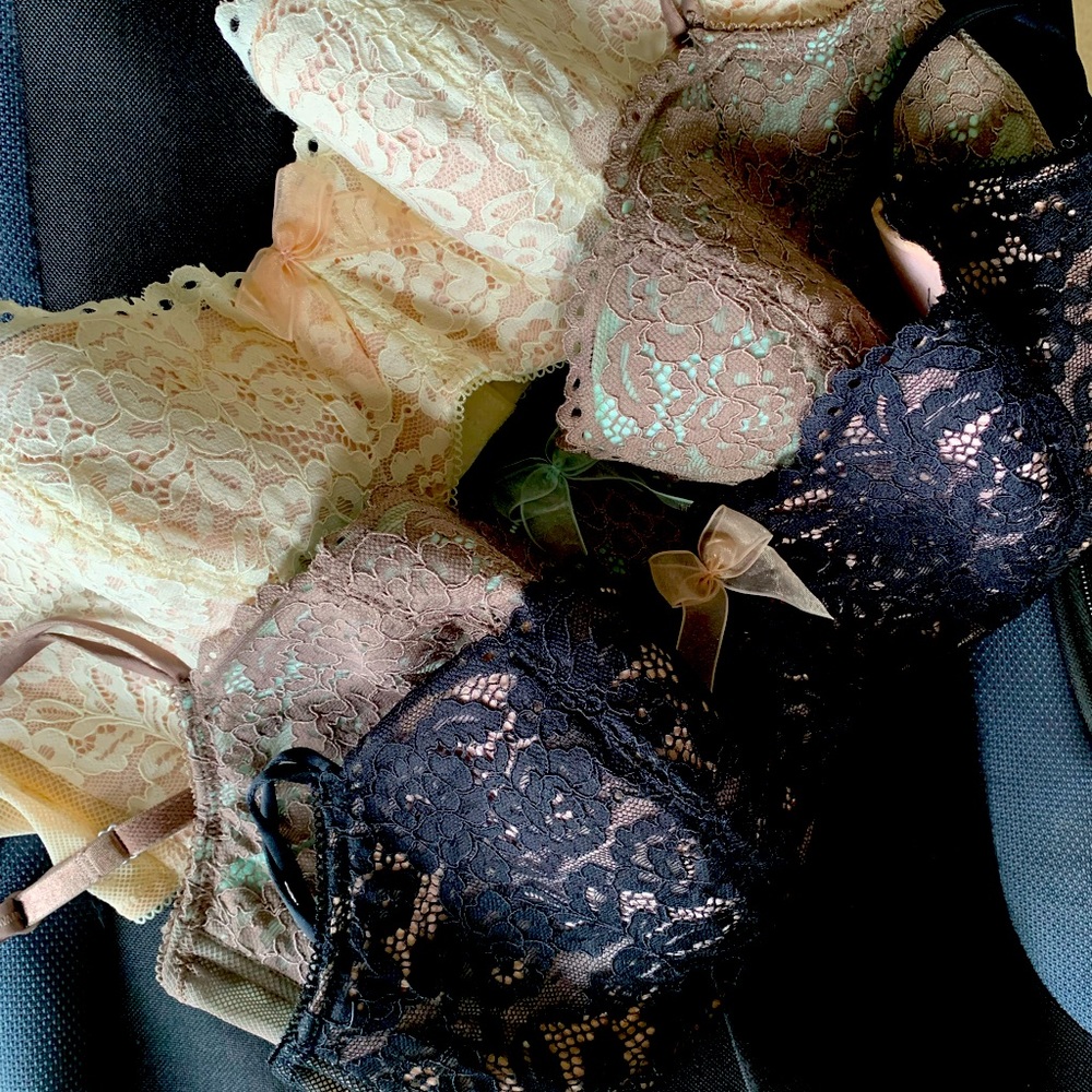 NWOT bundle of 3 b.tempt’d lace balconette padded bras